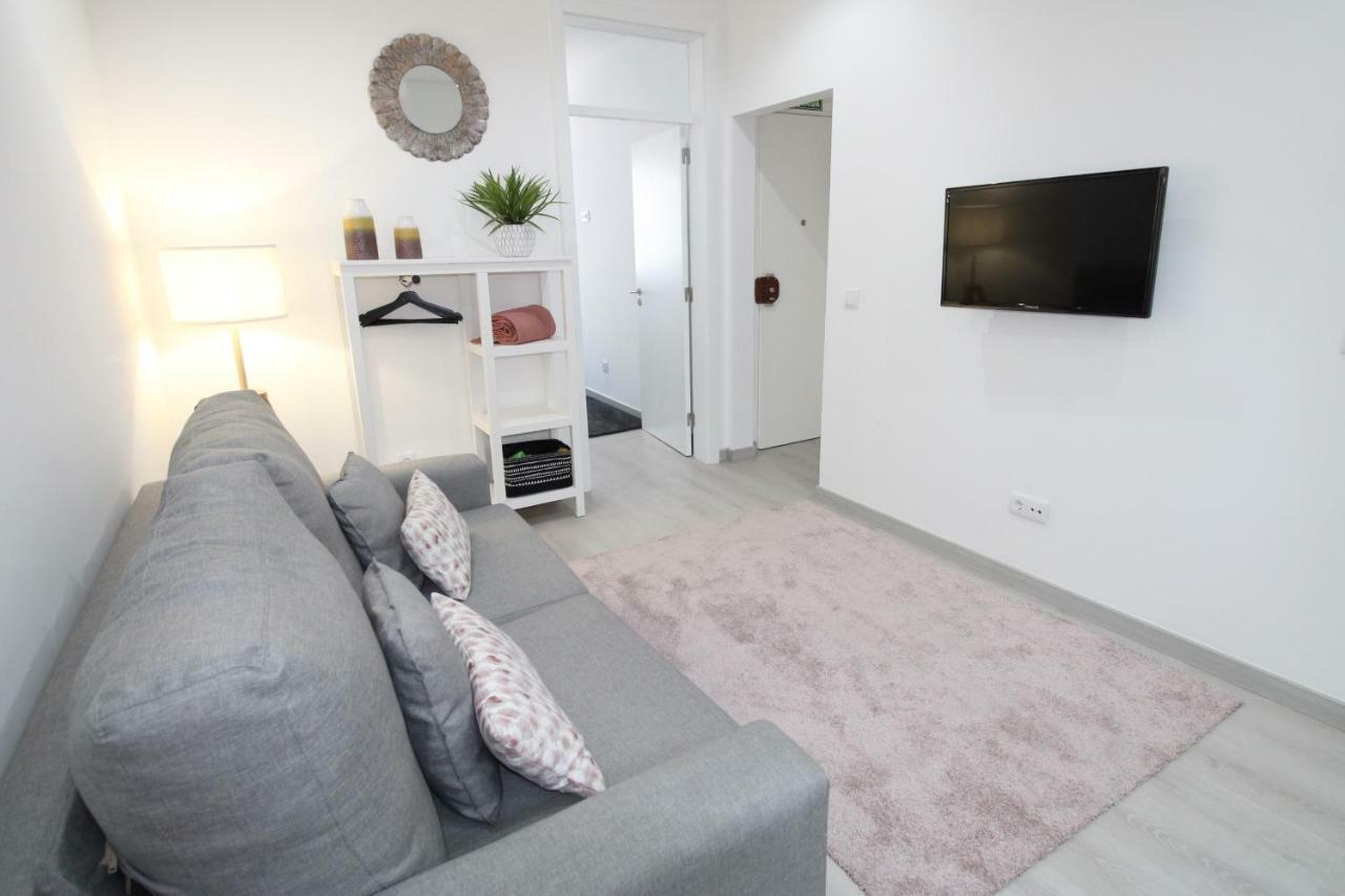 Apartamento Moderno Nas Olaias A 5 Minutos Da Faculdade Isel E Ist Lisbon Exterior photo